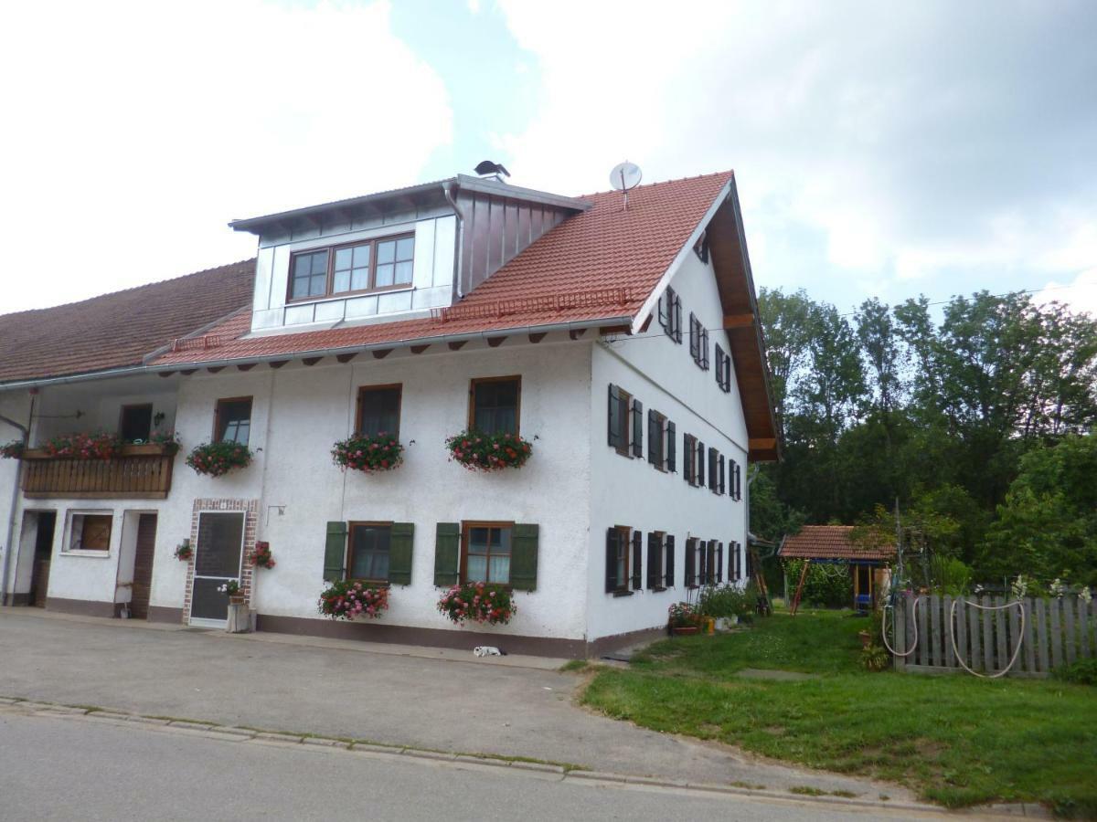 Ferienwohnung Auf Dem Lechsberg Fuchstal Esterno foto